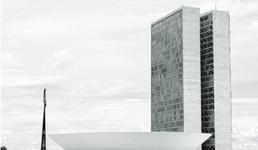 Imagem de uma fotografia do Congresso Nacional em Brasília, em representação o PL do estatuto da Pessoa com Câncer está parado há 18 meses