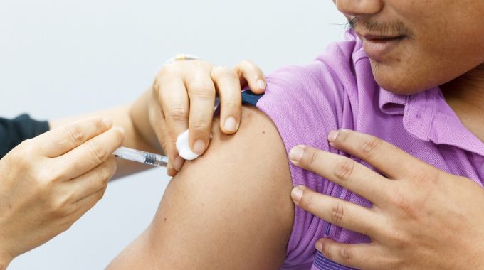 A Importância Da Vacina Contra O HPV, Também Para Homens